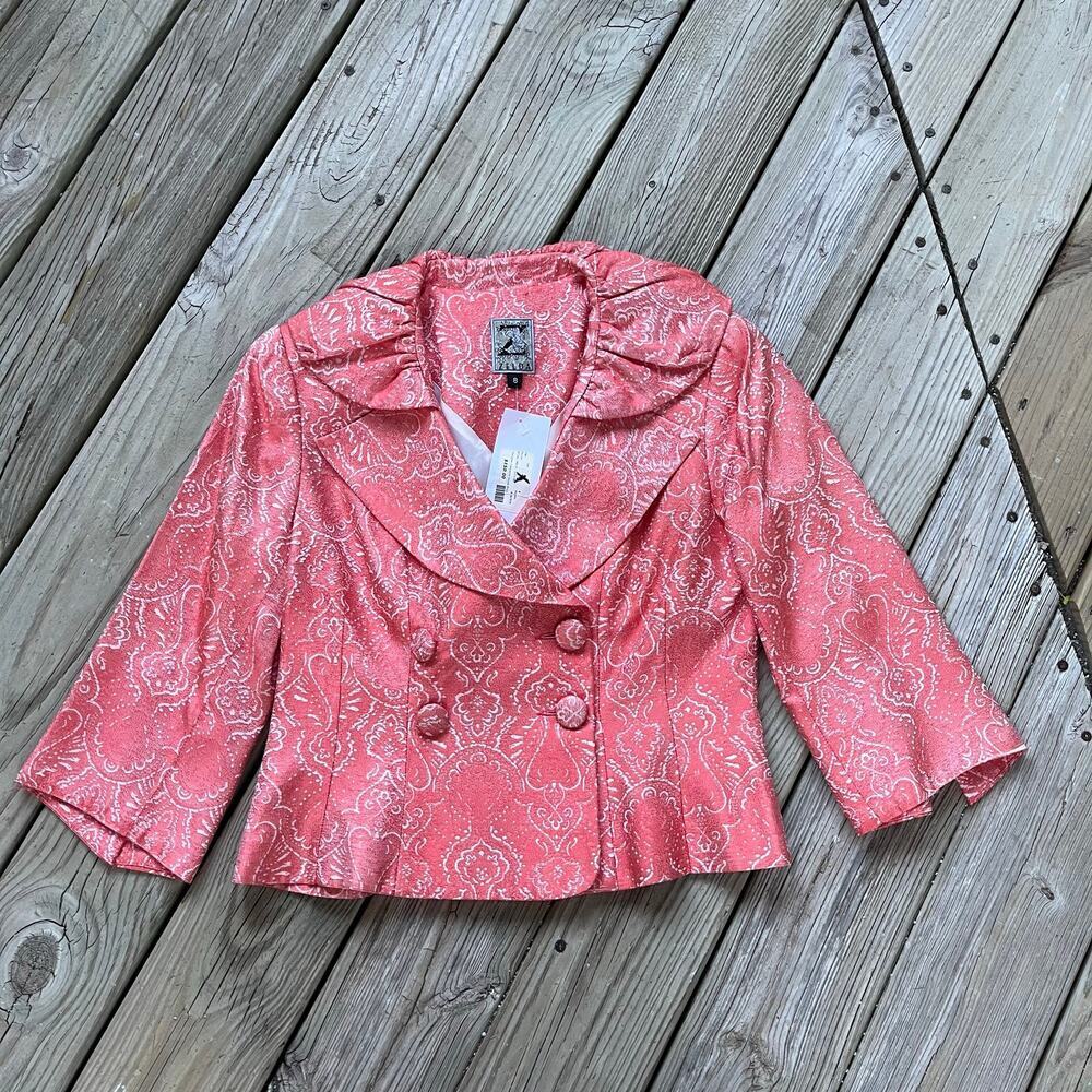 Zelda Women's Vintage Jacquard Pink Tapestry Jacket Size 8. NEW